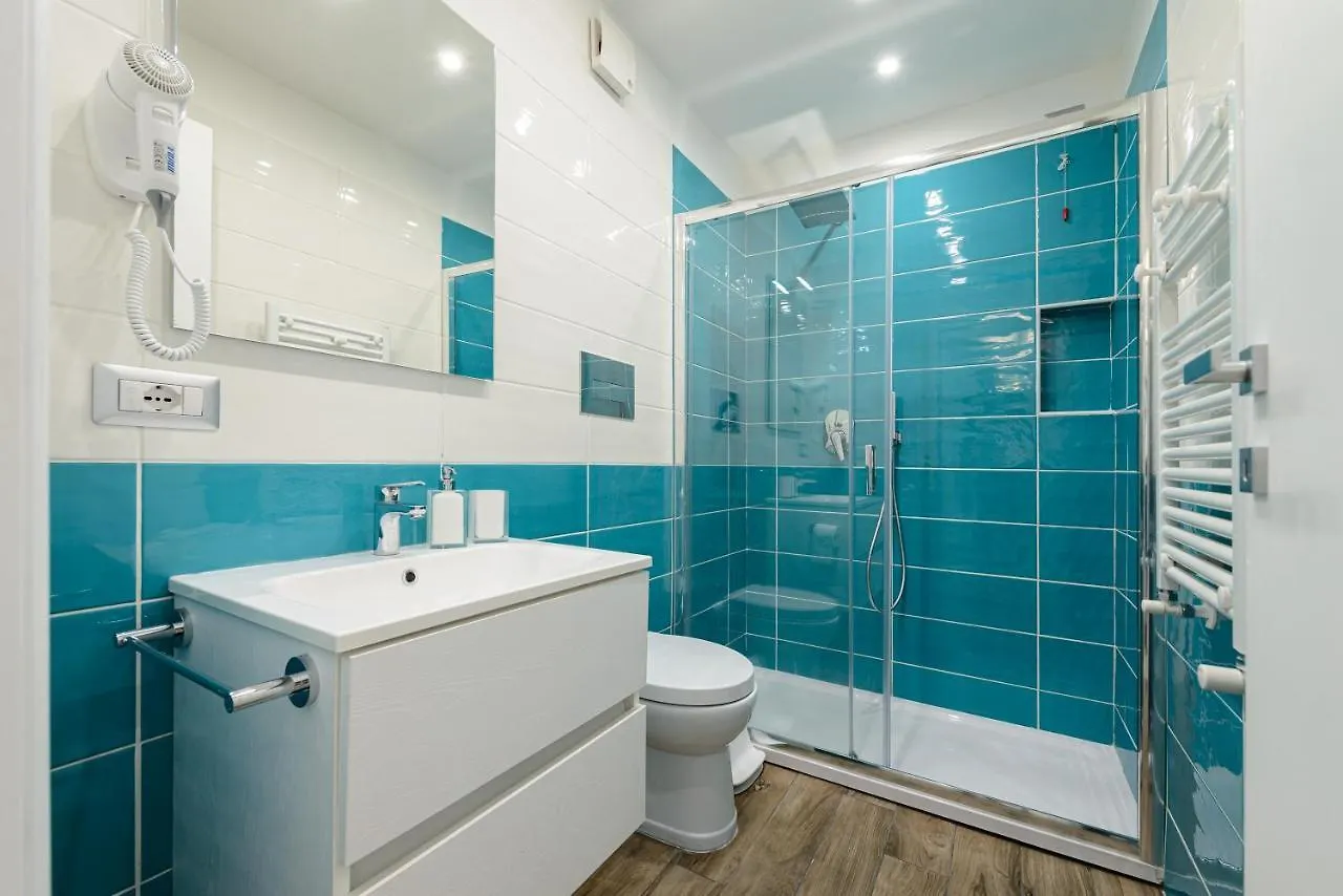 Dimora San Gennaro 10 Apartment Naples Italy