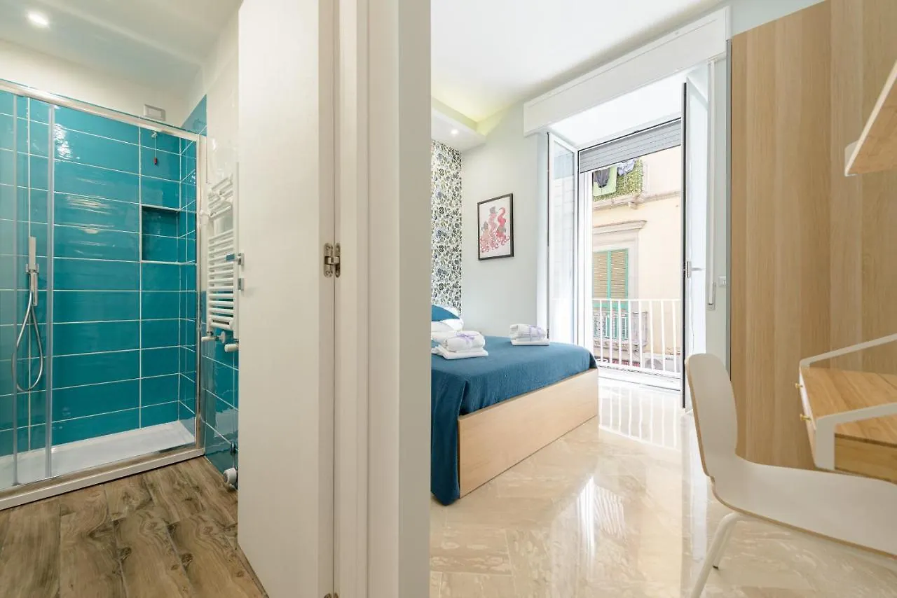 Dimora San Gennaro 10 Apartment Naples