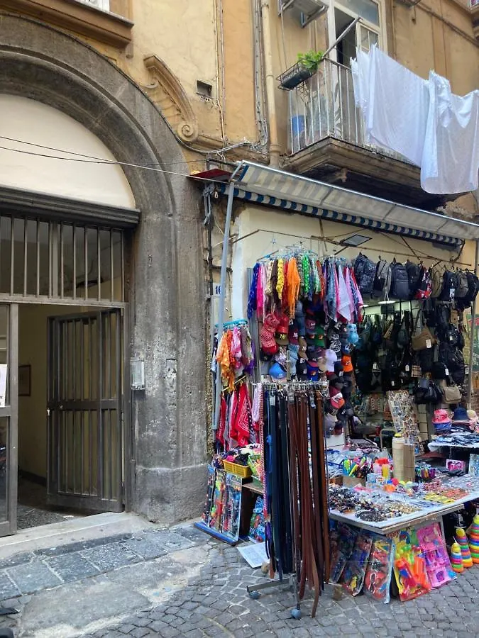 Dimora San Gennaro 10 Apartment Naples